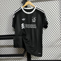 Liverpool 2025-2026 Goalkeeper Fan