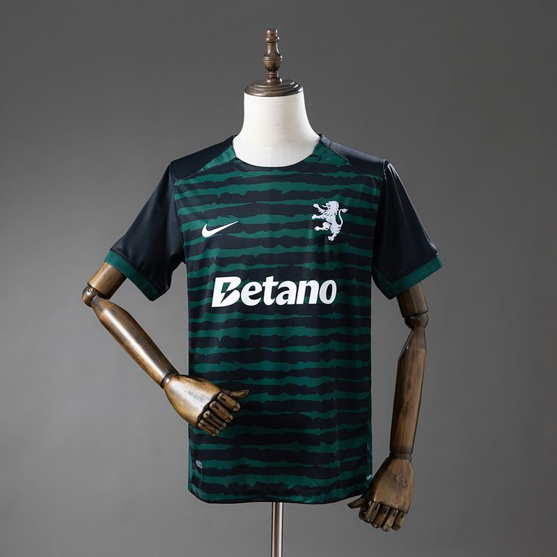 Sporting CP 2025-2026 Christmas Special Edition Fan