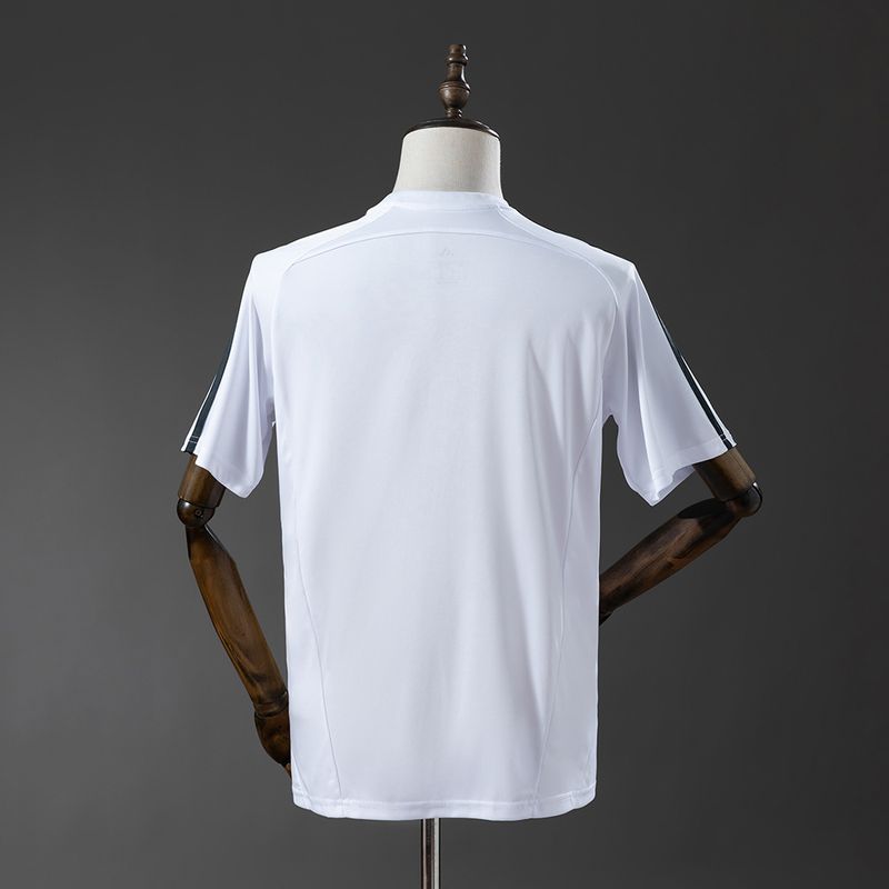 Real Madrid 2025-2026 Special Edition Fan
