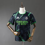 Real Madrid 2025-2026 Special Edition Fan
