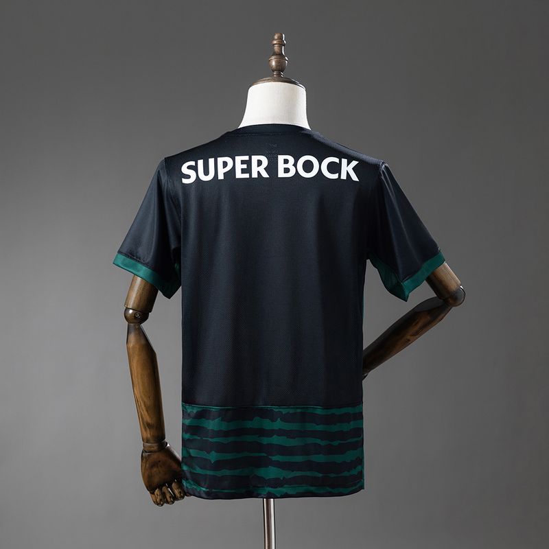Sporting CP 2025-2026 Christmas Special Edition Fan