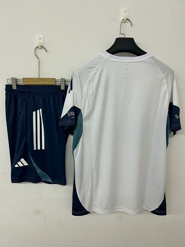 Arsenal 2025-2026 training jersey