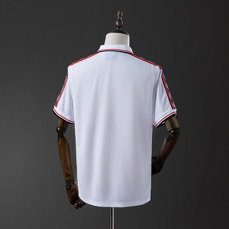 Retro Manchester United 1998-1999 Commemorative Edition