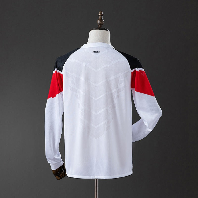 Retro Manchester United 2010-2011 Away Long Sleeve