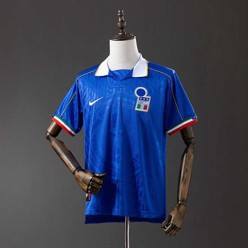 Retro Italy 1995 Home