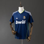 Retro Real Madrid 2010-2011 Away