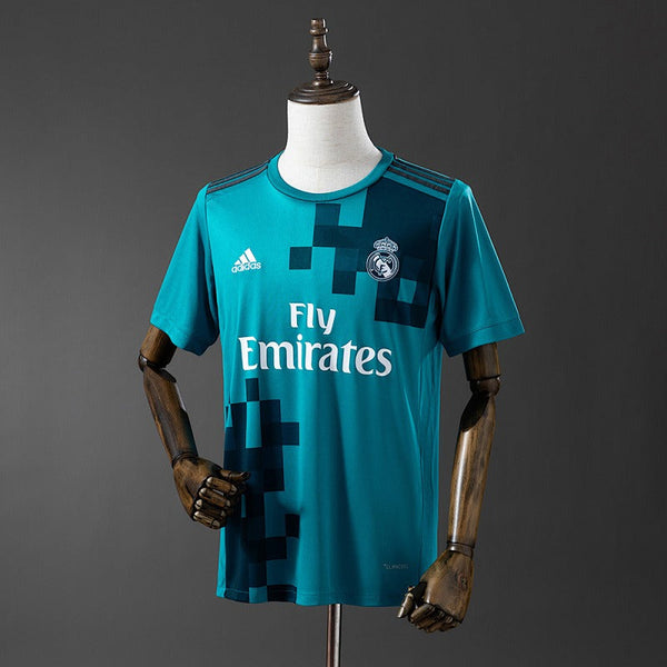Retro Real Madrid 2017-2018 Second Away