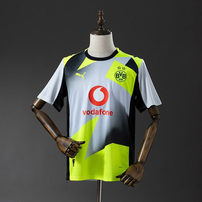 Dortmund 2025-2026 Away Fan